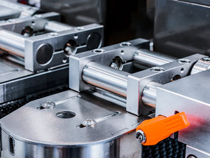 进口轴承的振荡对轴承的失效影响